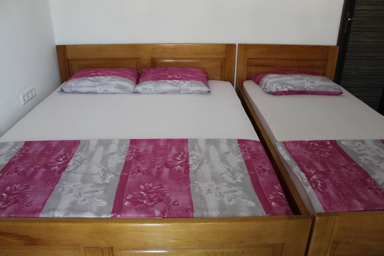 Апартаменты Apartmani LENA Добра-Вода-12