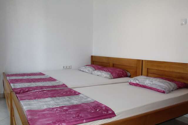 Апартаменты Apartmani LENA Добра-Вода-12